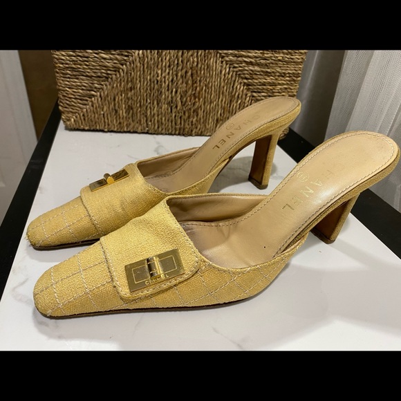 Chanel Mules - Picture 4 of 7